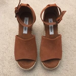 Steve Madden wedges